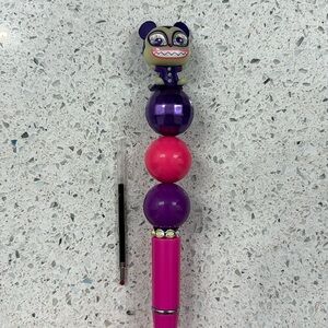 Vampire Teddy Doorables Pen with ink refill